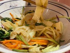 -陇上秦轩西安biangbiang面(EFC欧美金融商业城店)