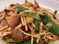 折耳根炒腊肉-贵州大厦贵州厅