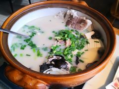 千岛湖招牌鱼头砂锅-姜君·千岛湖鱼头馆(浦东大道店)