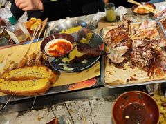 -破瓦寒窑·地摊烤羊排