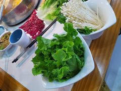 -潮汕酱记鲜牛肉火锅(欧尚店)