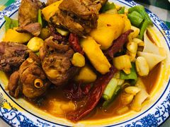 新疆大盘鸡-新疆巴州金丝特餐厅(大钟寺店)