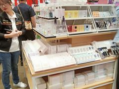 -名创优品(广东东莞东城万达2店)