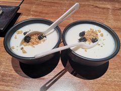 自制酸奶-耶里夏丽·丝路新疆菜·清真食品(徐汇南丹东路臻选店)
