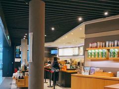 -星巴克(昆明机场III店)