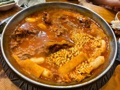 -喇喇排骨火锅·传统韩式脊骨汤(望京西园总店)