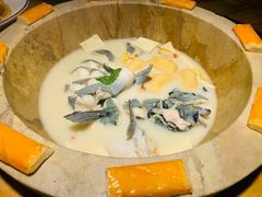 蒸汽长江黑洄鱼-滇小鱼·云南野生菌火锅(上杭路店)
