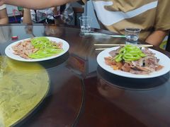 -小胡驴肉火烧 砂锅米线(义和庄店)