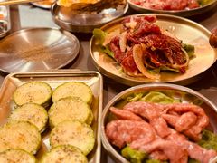 -围炉肉舍丹东海鲜烤肉·烤活鳗(步行街店)