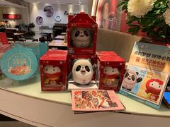 -必胜客(WOW中心城店)