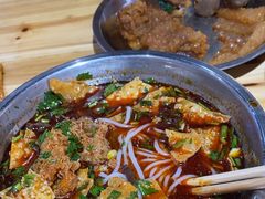 -柳州肥姨妈大骨螺蛳粉(曹路店)