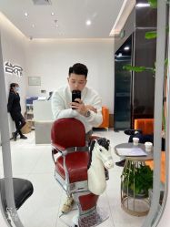 -侨治发型