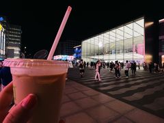 -奈雪的茶(湖滨银泰in77C区PRO店)