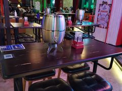 -Famous肥猫墨西哥音乐餐吧(五棵松华熙LIVE店)