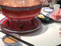 -一只羊·铜锅涮羊肉烧烤