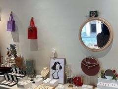 -LADY FAFA(巨鹿路陕西南路路口店)