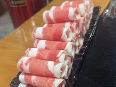 -果松木炭酸菜铜火锅·外婆参鸡汤