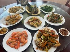 -岛中岛·海鲜大排档·万宁老字号(东澳店)