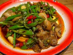 -泥糊破店小酒馆·团建聚餐(南京西路店)