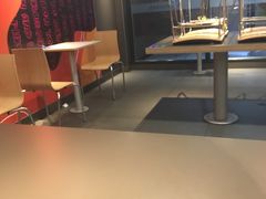 大堂-麦当劳(曲阳店)