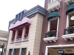 -王府井奥莱临潼小镇(临潼店)