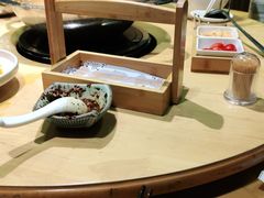 -野山舂·贵州现舂酸汤火锅(鸿通城店)