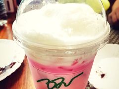 -Chom Cafe and Restaurant