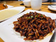 京酱肉丝-乐忻皇朝汇(环贸iapm商场店)