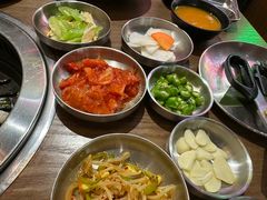 -香猪坊韩国烤肉专属门店(魏公村店)