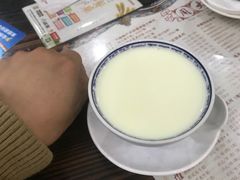 -周大娘牛乳(旧寨古村总店)