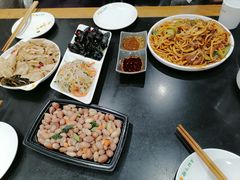 -杨记清芳牛肉拉面(宝龙广场店)