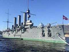 -阿芙乐尔号巡洋舰