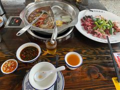 -顺水湾·牛肉牛杂火锅(驾鹤店)