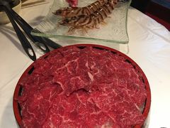 -鲜入围煮花胶鸡海鲜火锅