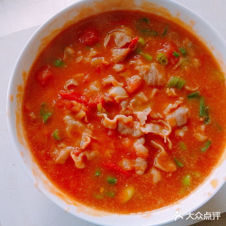百搭番茄和无敌肉卷造就的番茄羊肉汤