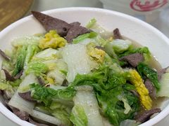 白菜炒猪肝-红色湘菜馆(春风店)