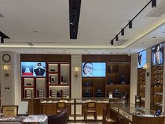 -亨得利眼镜(中山路一店)