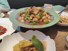 -俭寨大盘鸡·手抓肉·烧烤新疆菜(乌苏路店)