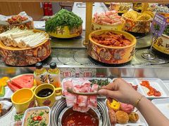 -龍歌自助小火锅(市南金茂湾店)