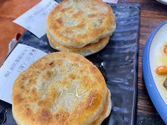 牛肉圆葱馅饼-牛庄高晓山馅饼(铁西店)