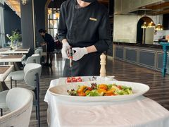 -云厨·高空西餐厅(成都瑯珀·凯悦臻选酒店)