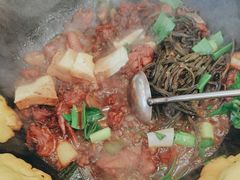 -鲁员外地锅鸡地锅鱼(古墩路店)