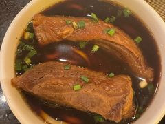 红烧牛筋牛肉面-中国厨房/台湾牛肉面