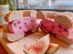 -Catch Bagel(芳草地店)