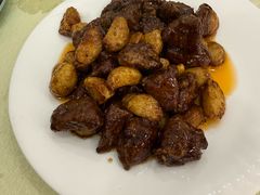 黑蒜子牛肉粒-奥华餐厅·老张记(台基厂店)