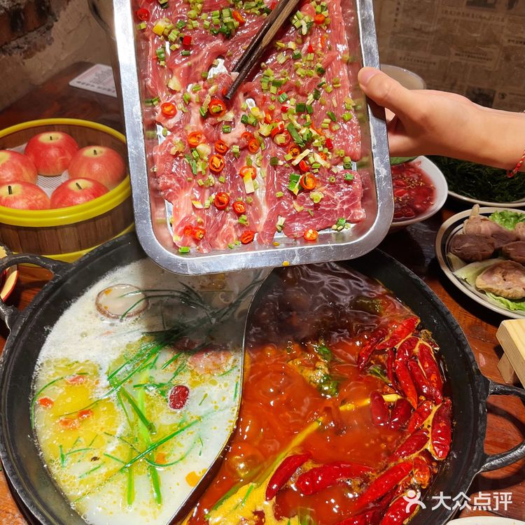 居民楼里的火锅神店!笨姐这波直接🔒死