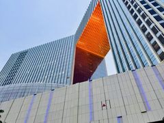 -银泰百货(厦门国贸中心店)