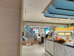 -奈雪的茶(亨特国际广场店)