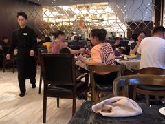 -东方红海鲜百汇(国际大厦店)