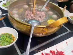 -潮汕三宝鲜牛肉火锅